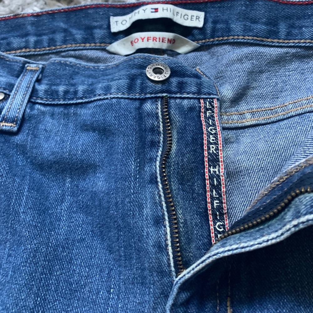 Vintage Tommy Hilfiger Distressed Boyfriend Jeans